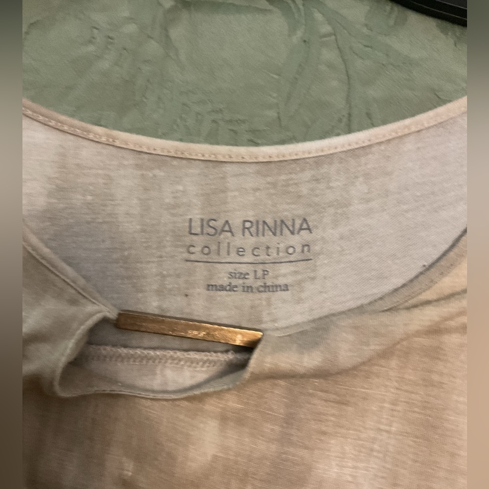 Lisa Rinna Collection Top - Picture 3 of 6
